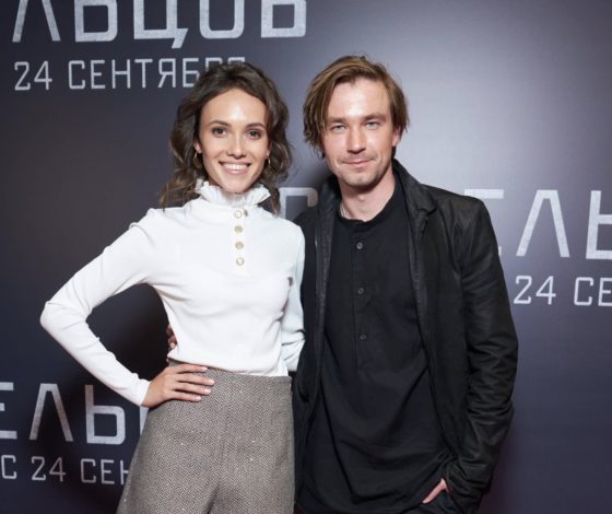 Александр Петров, Стася Милославская и Ольга Бузова на премьере фильма «Стрельцов»