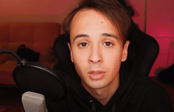 Трек Славы Марлоу занял 1 место в топ-100 России