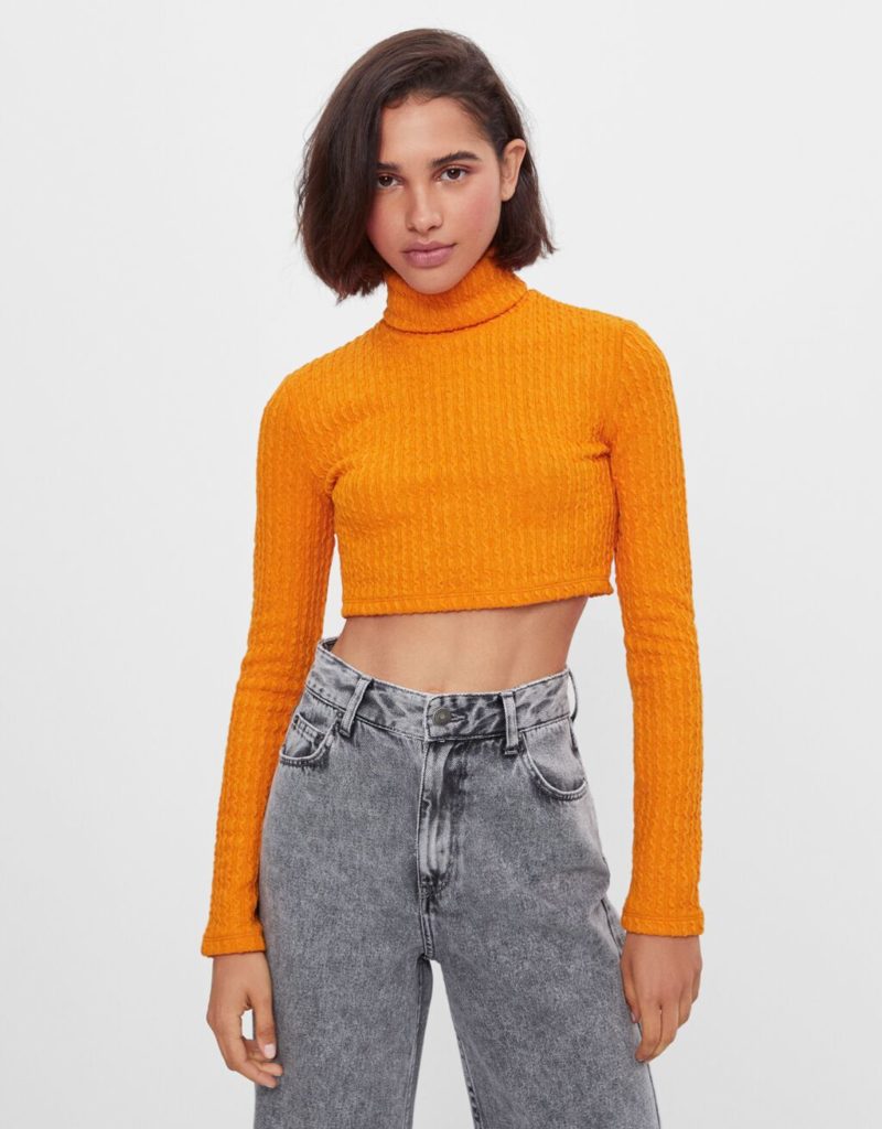 Топ Bershka, 1799 P. (bershka.com)