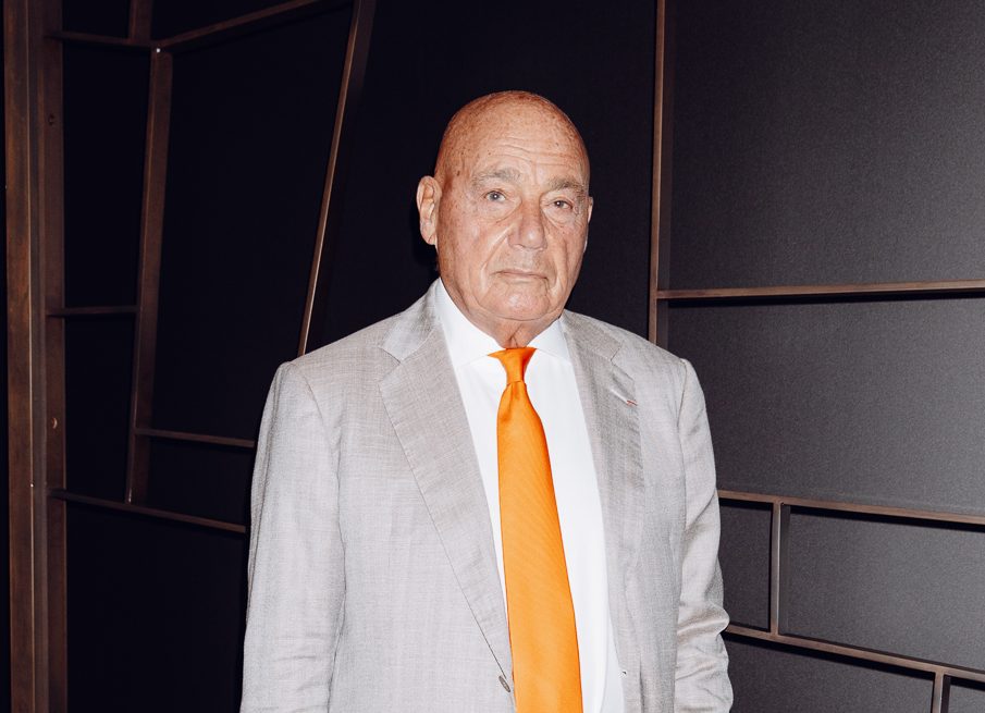 Rare Output Road: Vladimir Pozner appeared to the public for a long time