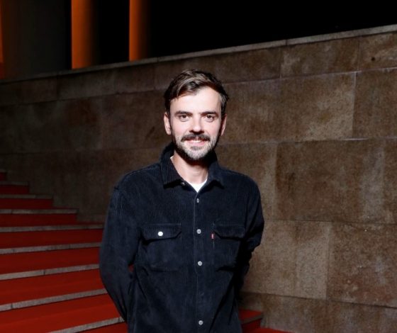 Слухи: Антон Лапенко встречается с коллегой по сериалу «Чики»