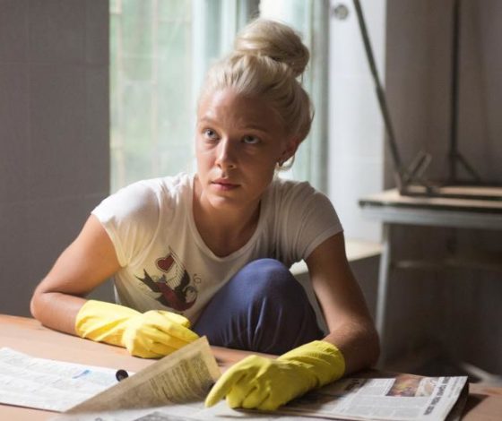 Мы посмеялись: звезда сериала «Чики» Алена Михайлова впервые прокомментировала слухи о романе с Антоном Лапенко