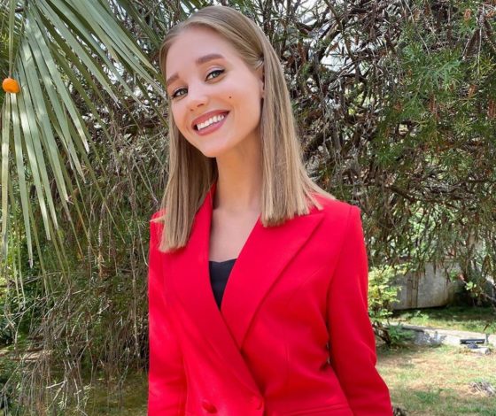 Я консерватор: Кристина Асмус рассказала о шрамах, голосовых сообщениях и кошельке