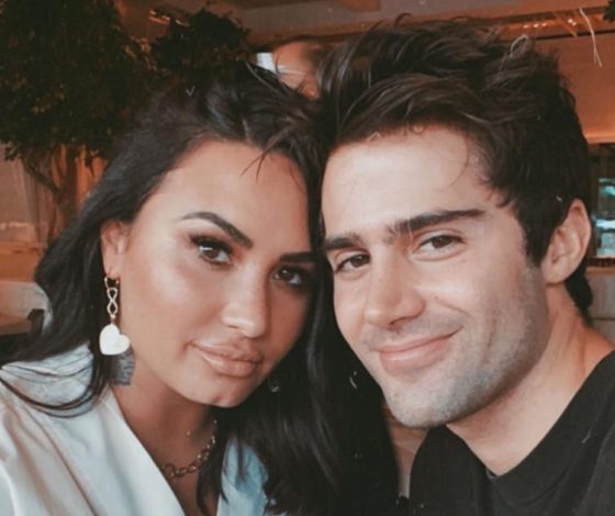 Все вокруг разбито: Деми Ловато выпустила трек о разрыве с женихом