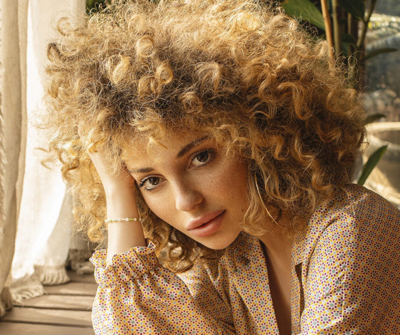 «Я жила на 5 тысяч рублей в месяц»: Anikv об отношениях с SalukI, работе с Бастой, заработке и Моргенштерне