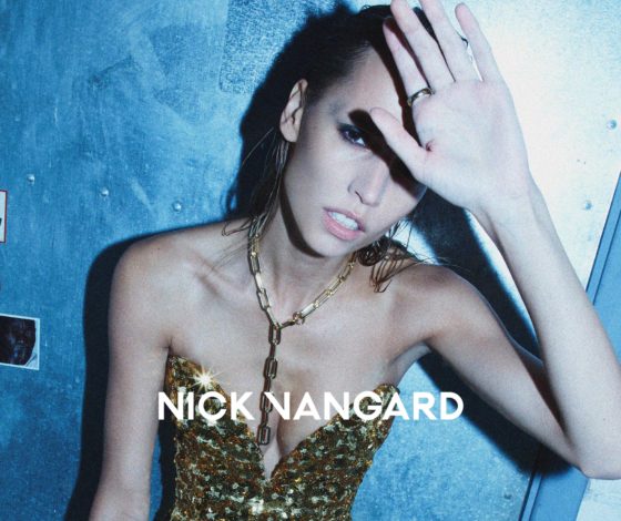 Опасные мини и платья с глубокими вырезами в кампейне нового бренда Макса Барских