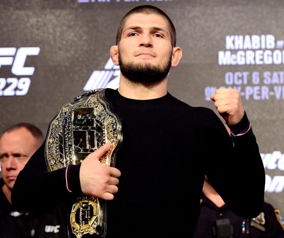 Мог завершить карьеру в 2014 году и стать охранником: факты о Хабибе Нурмагомедове