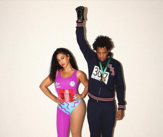 На контрасте: как одеваются Бейонсе и Джей Зи на отдыхе?