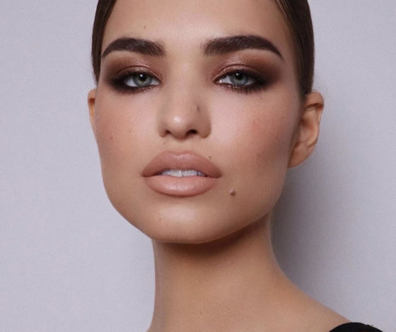 Для холодов: топ питательных масок для губ