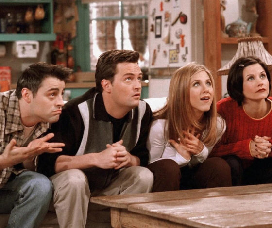 Для фанатов: коллекция косметики, посвященная «Друзьям»