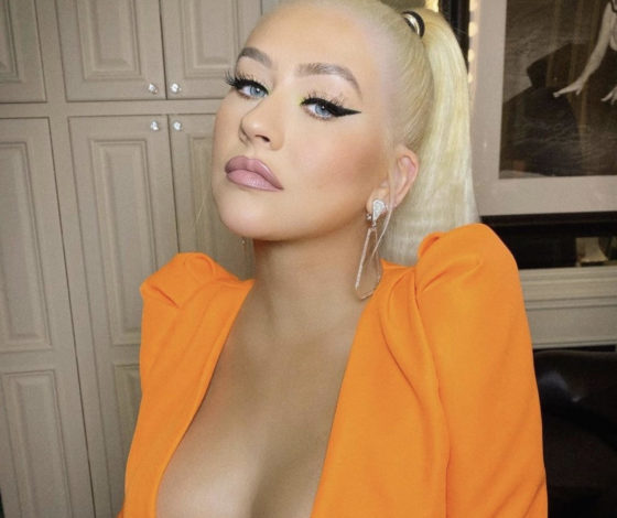 Не так, как хотелось: звезды, которые сделали неудачную пластику груди