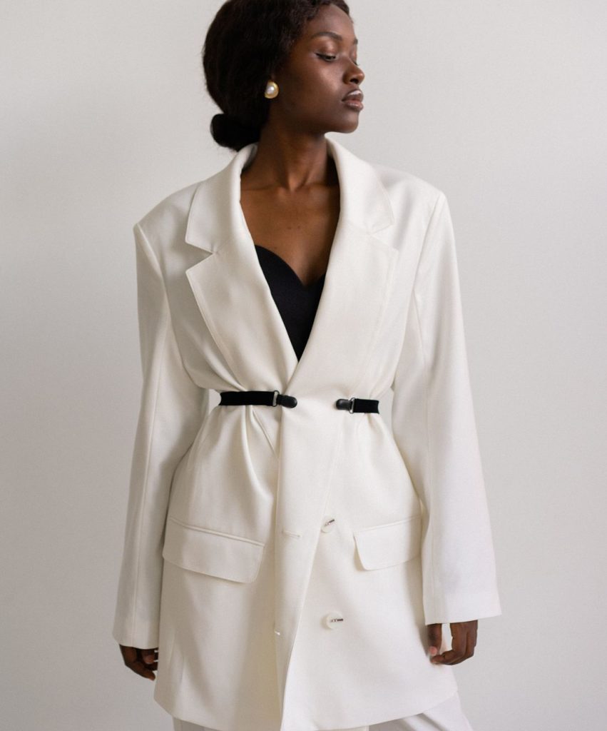 Ushatava, 8900 P. (ushatava.com)