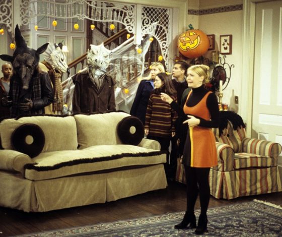 Хэллоуин уже завтра: как украсить квартиру для вечеринки