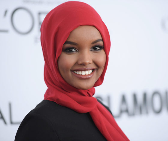 Модель в хиджабе завершает карьеру по религиозным убеждениям