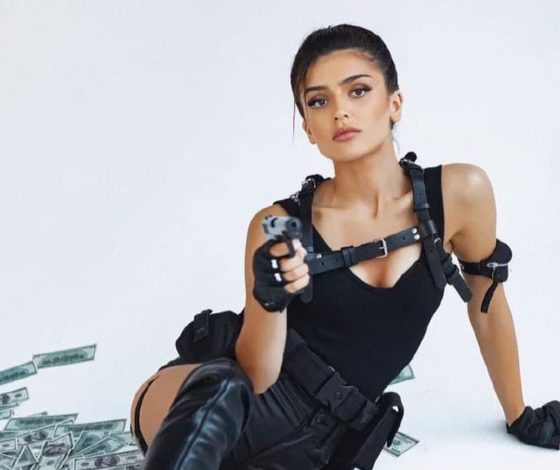 Жуткий топ: лучшие образы русских звезд на Хэллоуин