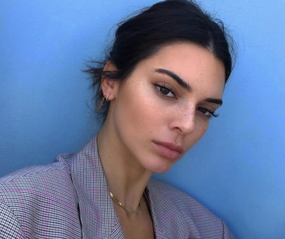 Специальный уход и диета: Кендалл Дженнер рассказала, как ей удалось вылечить акне