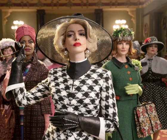 Тест: выбери карту таро и узнай, когда ты встретишь свою любовь