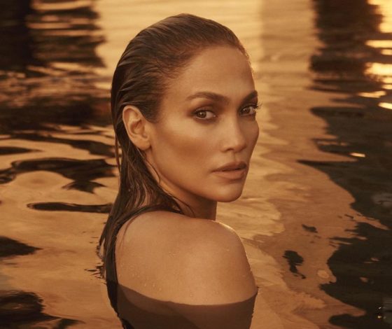 Джей Ло теперь на Netflix: Что певица планирует показать на платформе?