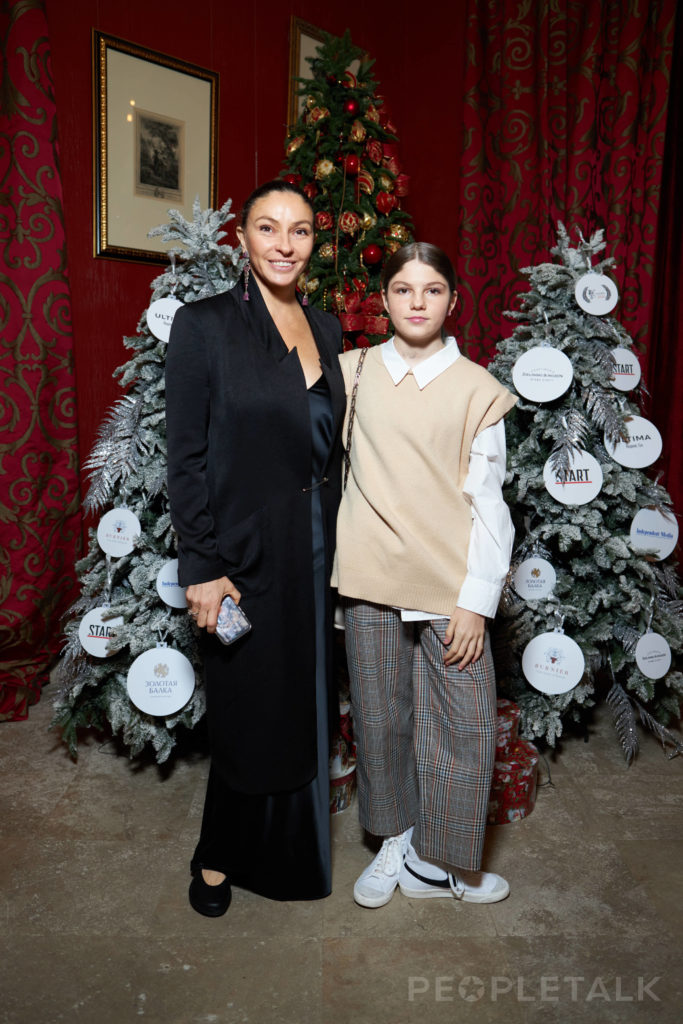 Наталья Синдеева с дочерью