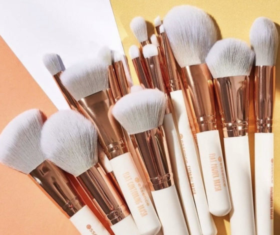 Все, что нужно знать о кистях для макияжа: рассказывает Елена Крыгина