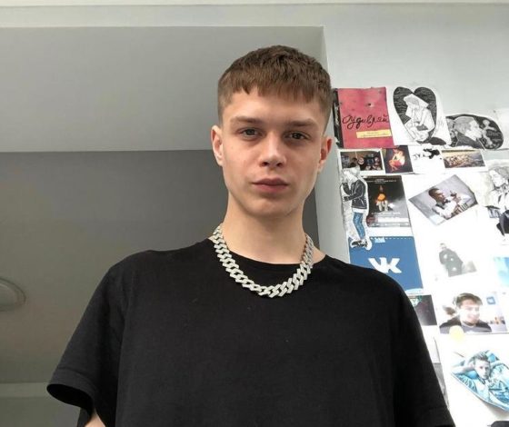 Срыв случился после первых съёмок: звезда сериала «Территория» Глеб Калюжный рассказал о лечении от зависимости