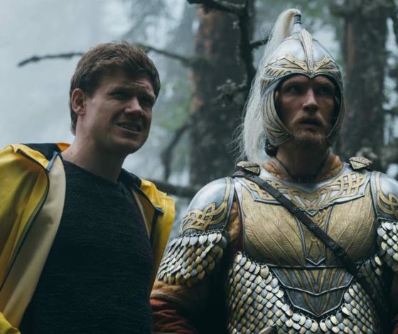 Самопародия с нагромождением сюжетов: критики о самом кассовом посткарантинном фильме «Последний богатырь: Корень зла»