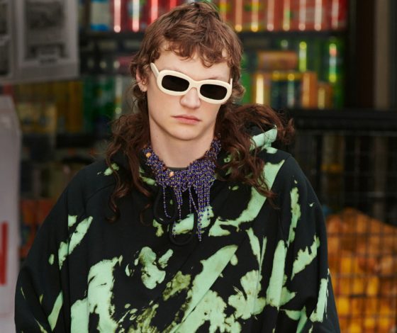 Тай-дай и леопардовый принт на показе Etudes