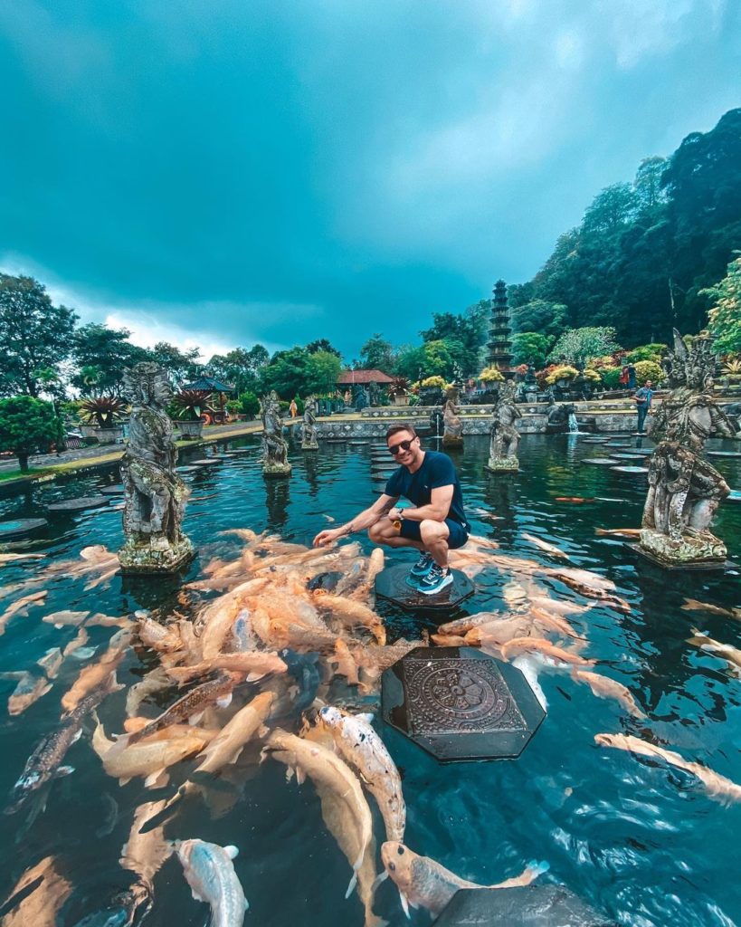 Сергей Лазарев наслаждается достопримечательностями Бали. Фото: @lazarevsergey