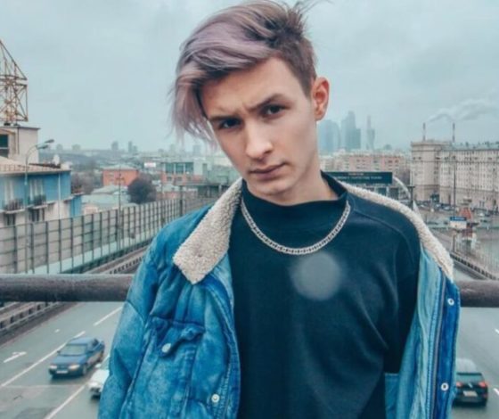 TikTok-звезду арестовали на два месяца за нападение на автомобиль ФСБ