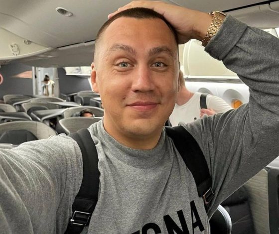 Блогеру Дмитрию Портнягину продлили домашний арест