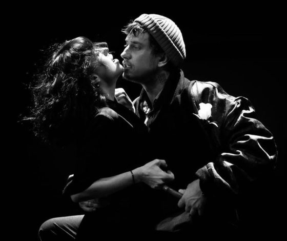 Не скрывают чувств: Павел Прилучный и Мирослава Карпович появились на публике