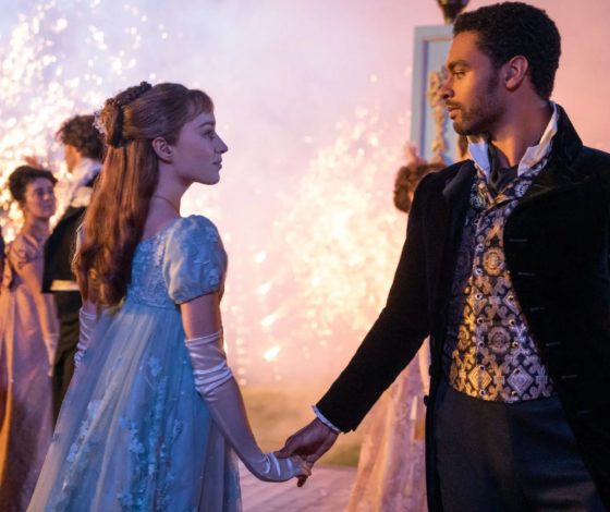 Постельные сцены, музыка и костюмы: 10 причин посмотреть новый сериал «Бриджертоны»