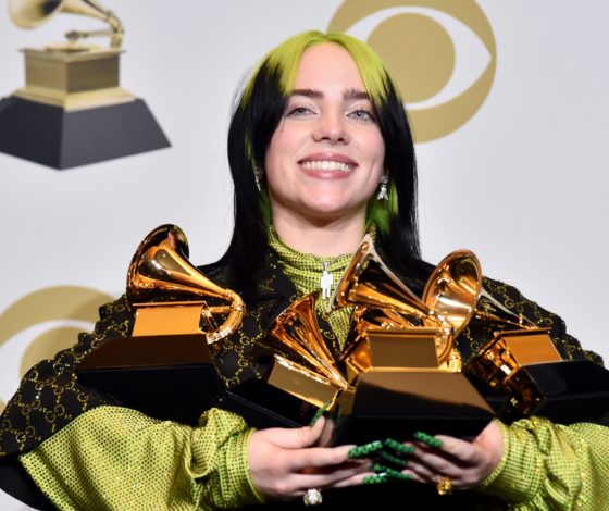 «Грэмми 2021» перенесли из-за коронавируса