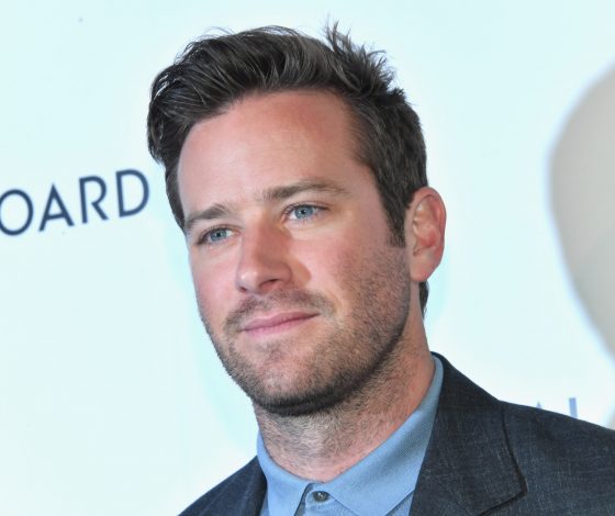 Продолжение скандала: Арми Хаммера обвинили в насилии и издевательствах