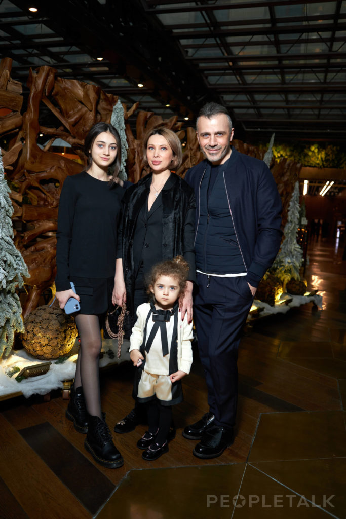 Алик Сирадекян с семьей