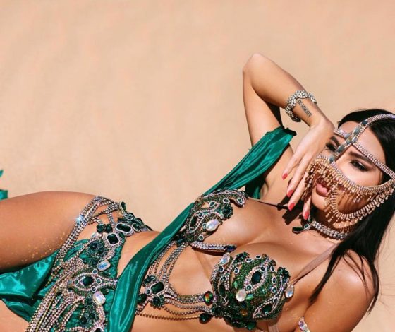 Градус выше: самые откровенные образы российских звезд