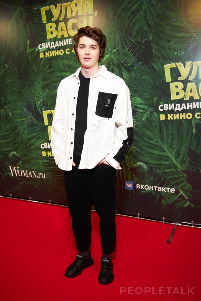 Никита Санаев