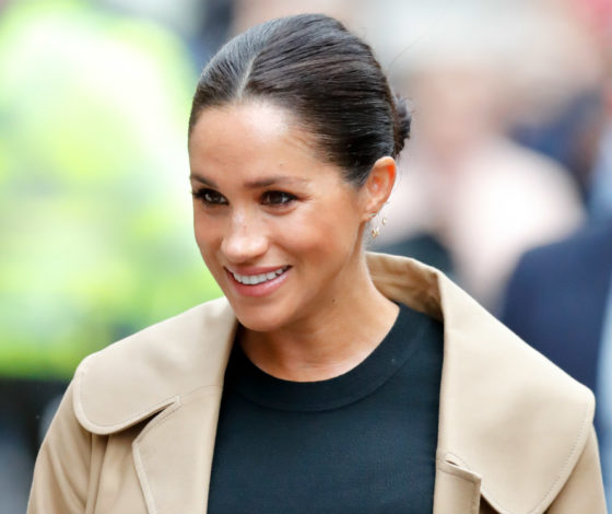 Королевская семья не будет терпеть издевательств: дворец прокомментировал обвинения Меган Маркл в издевательстве над сотрудниками