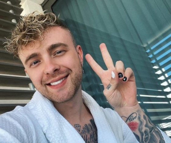 Обсуждают в Сети: Егор Крид и Валя Карнавал живут вместе