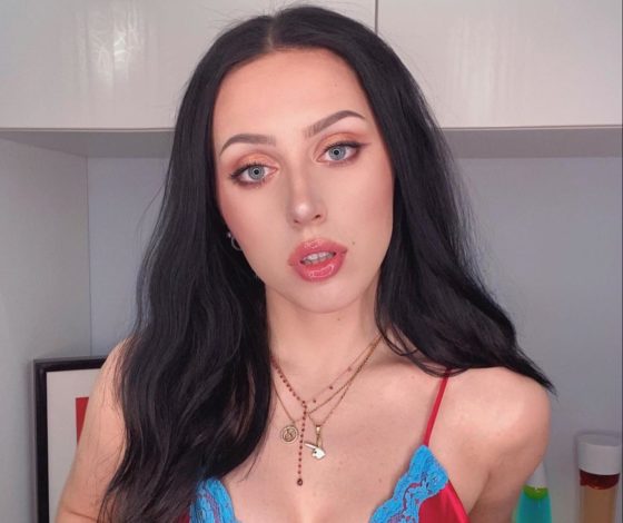 Катя Клэп рассказала о семейной жизни с BadComedian