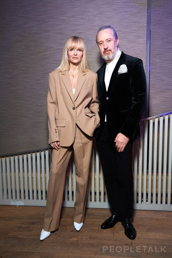 Елена и Сергей Лесс