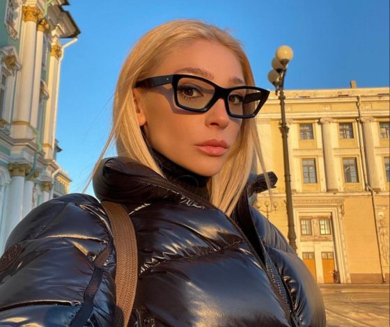 Настя Ивлеева прокомментировала скандальное поведение Инстасамки