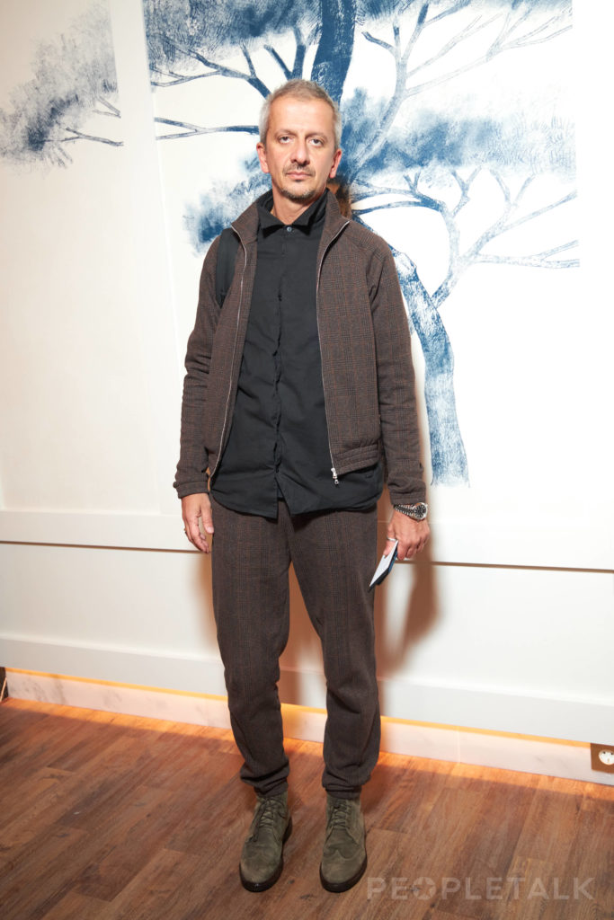 Константин Богомолов