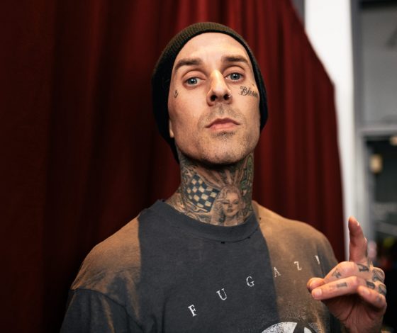 Трэвис Баркер рассказал о своем отцовском счастье