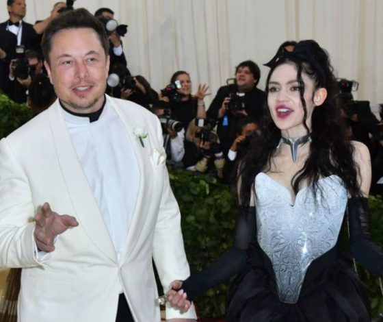 Бывшая девушка Илона Маска показала редкую фотографию их дочери