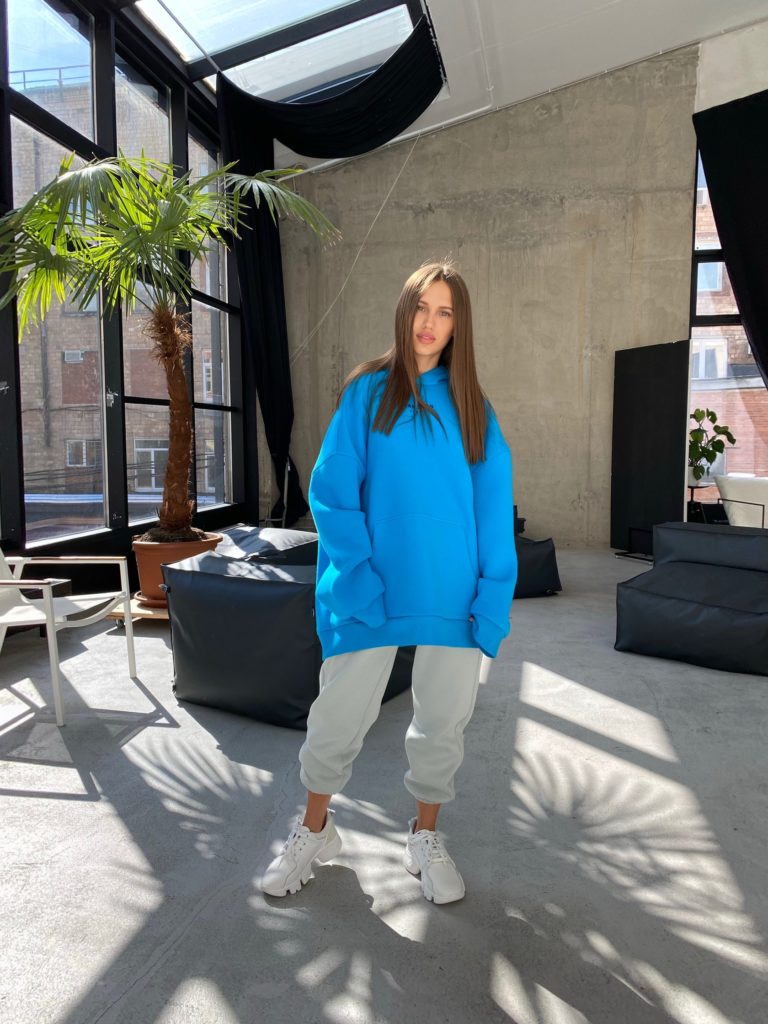 Худи Maneken Brand, 6400 P. (manekenbrand.com)