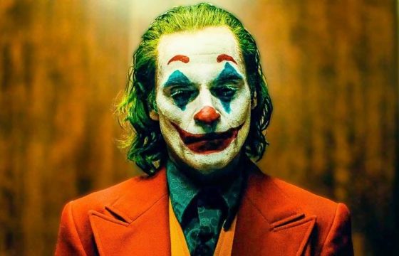 Появился первый кадр с Хоакином Фениксом из сиквела «Джокера»