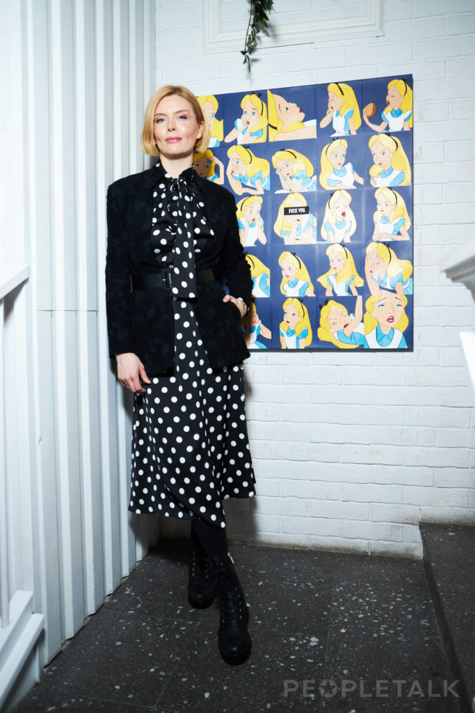 Анна Чурина