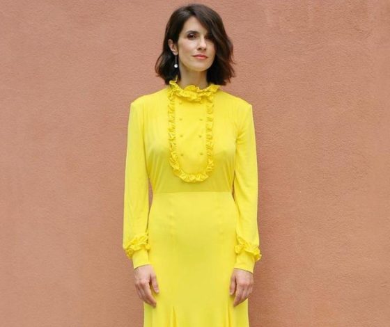 Платье Prada и плащ WOS: стиль нового главного редактора Vogue Russia Ксении Соловьевой