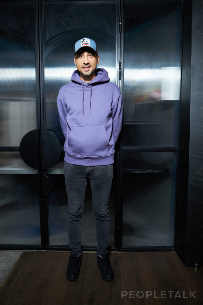 Антон Богославский